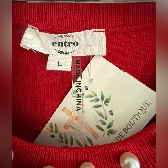 ENTRO Red Sleeveless Top with Pearl Accents - Picture 3 of 4